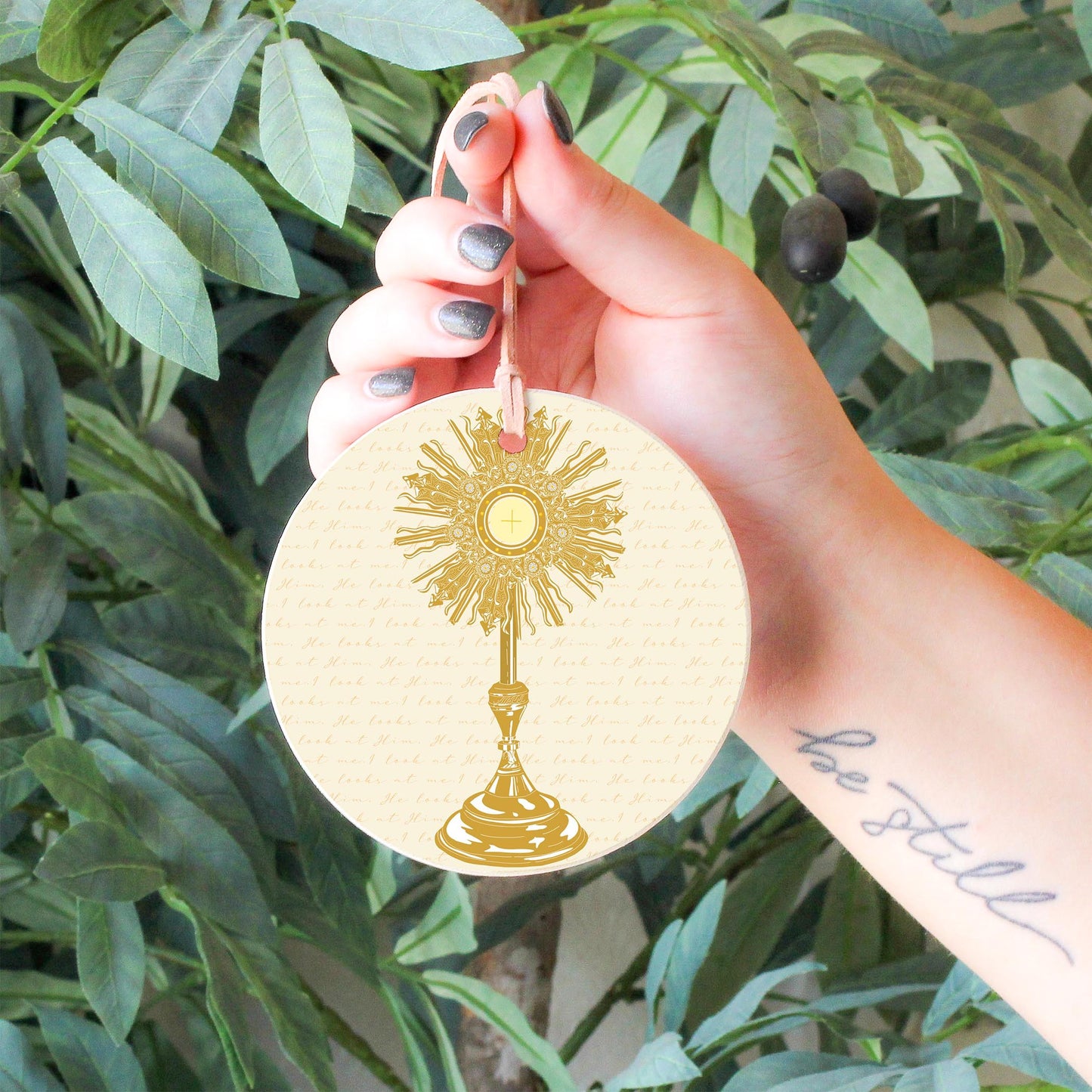 Monstrance 4" Round Ornament-6